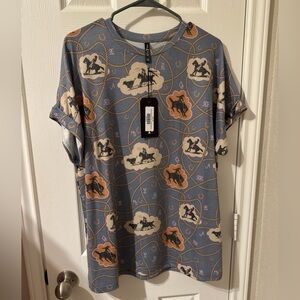 Two fly cloud rancher top